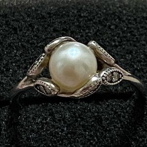 Pandora Luminous Leaves Ring 🥳